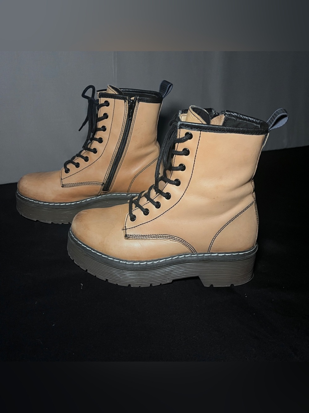 Roolee Elvis Platform Boots Size 7.5 (38)